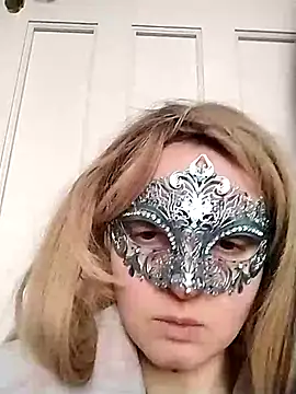 Snapshot of Amy01112 chatting on January 6, 2026, 12:42 pm Amy01112 online show from January 6, 2026, 12:42 pm