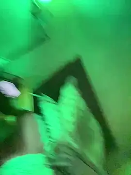 Snapshot of Petebulimia chatting on February 9, 2026, 3:21 pm Petebulimia online show from February 9, 2026, 3:21 pm