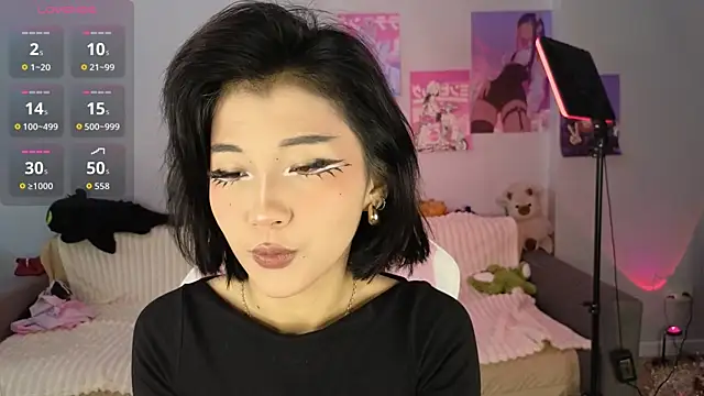 mimiicherry online show from January 11, 2026, 3:13 am