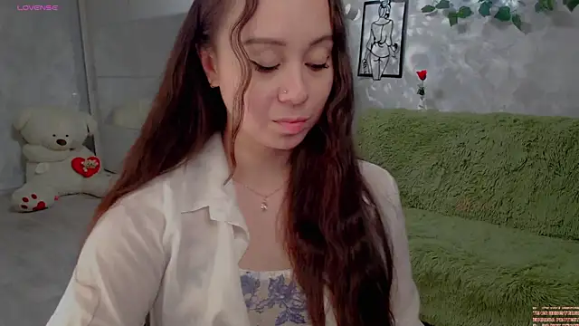 AlinaEleven online show from June 21, 2026, 9:31 pm
