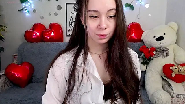 AlinaEleven online show from April 9, 2026, 11:33 pm