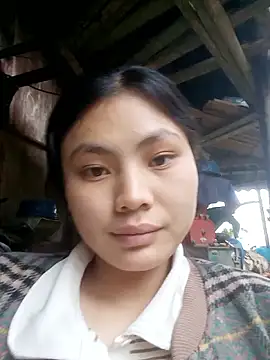 Snapshot of Hilary-123 chatting on February 1, 2026, 1:48 am Hilary-123 online show from February 1, 2026, 1:48 am