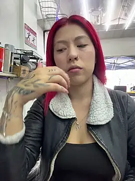 Scarlett firee online show from January 16, 2026, 5:17 pm