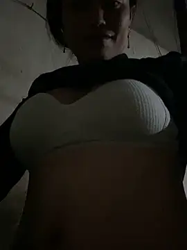 Lilik2 online show from December 4, 2025, 8:52 pm