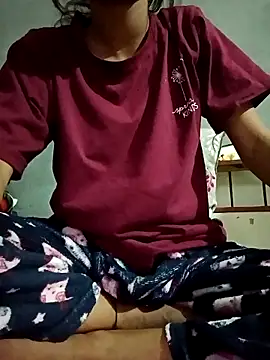 Snapshot of Shruti_Sarma chatting on March 22, 2026, 12:18 pm Shruti Sarma online show from March 22, 2026, 12:18 pm