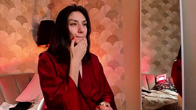 Roxa Lana online show from March 1, 2026, 5:57 pm