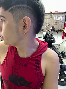 Johan stick online show from December 15, 2025, 5:08 pm