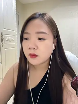 A-Qin online show from December 4, 2025, 4:28 pm