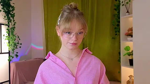 MatthewHoffis online show from April 16, 2026, 8:20 pm