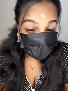 Snapshot of Tamil_Shara chatting on February 9, 2026, 4:49 pm Tamil Shara online show from February 9, 2026, 4:49 pm