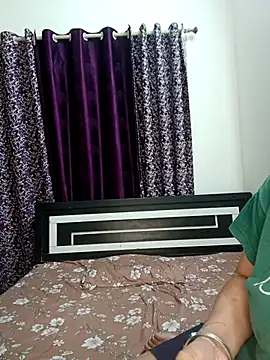 Snapshot of shilpa-singh chatting on February 1, 2026, 6:28 pm shilpa-singh online show from February 1, 2026, 6:28 pm