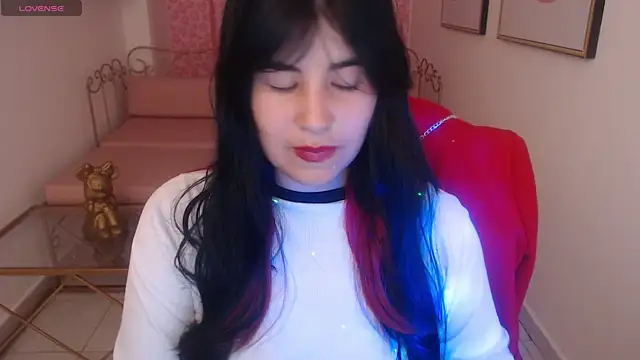 Nina harpper  online show from February 13, 2026, 12:38 pm