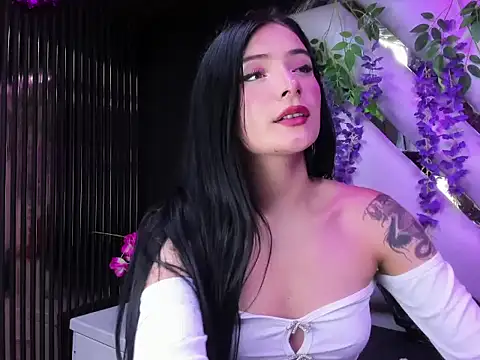 liinzy rouse69 online show from March 11, 2026, 7:52 pm