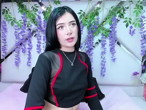 liinzy rouse69 online show from December 15, 2025, 2:45 pm