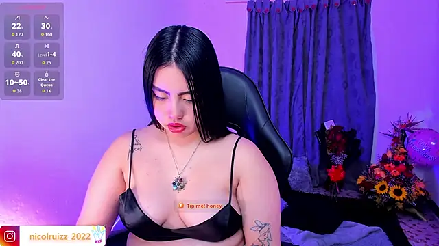 Nicolle Ruizz online show from February 26, 2026, 10:37 am