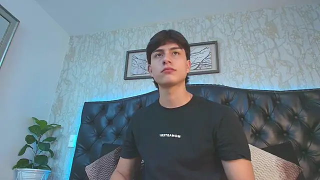 Lander Cruz online show from February 3, 2026, 7:52 pm