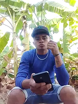 youngboypiss online show from February 5, 2026, 12:01 pm