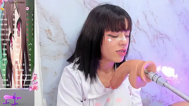 sofia shadow  online show from April 20, 2026, 5:43 am