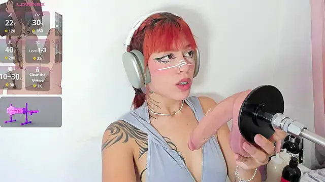 sofia shadow  online show from January 7, 2026, 6:18 am