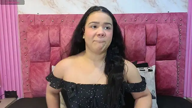 ValeryMorales online show from March 15, 2026, 6:04 pm