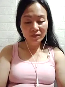 Lili-123k online show from March 23, 2026, 5:35 pm