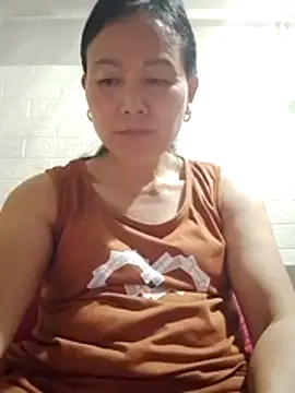 Lili-123k online show from March 27, 2026, 1:12 pm