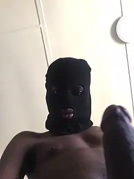 Pound5King online show from April 10, 2026, 9:38 am