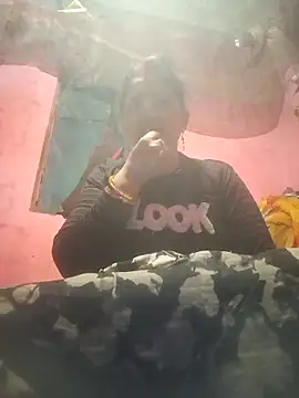 Your-shreya143 online show from February 6, 2026, 11:23 pm