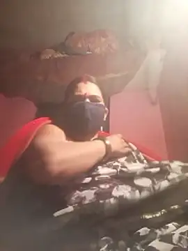 Your-shreya143 online show from January 12, 2026, 2:57 pm