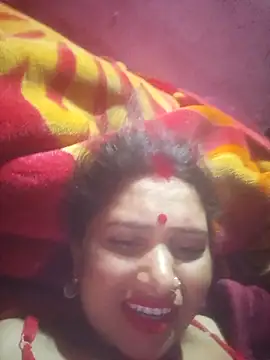 Snapshot of Your-shreya143 chatting on May 5, 2026, 8:34 pm Your-shreya143 online show from May 5, 2026, 8:34 pm