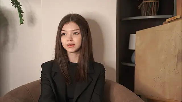 SadyeAnnarino online show from December 2, 2025, 12:07 pm