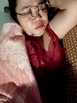 Sexfullx online show from April 18, 2026, 8:09 pm