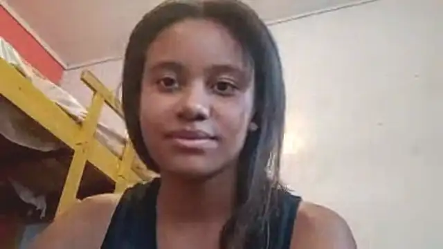 Snapshot of LettieMoe chatting on December 5, 2025, 4:49 pm LettieMoe online show from December 5, 2025, 4:49 pm