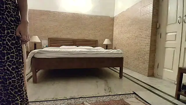 Ida-Rose online show from February 10, 2026, 6:56 am