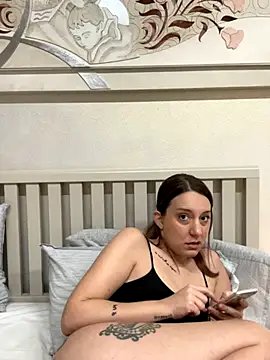 Mery Lu-01 online show from December 2, 2025, 1:46 pm