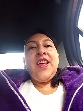 Valeria montana  online show from April 7, 2026, 1:02 pm