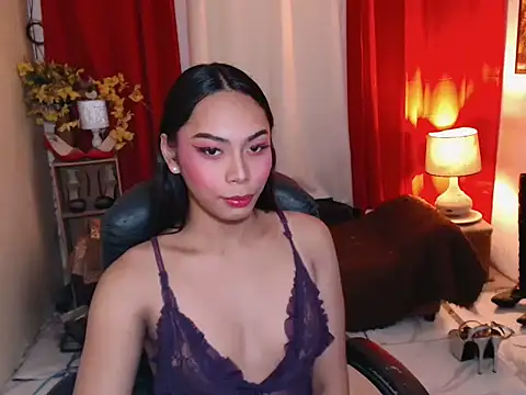 Snapshot of kylieEmparado chatting on June 6, 2026, 1:33 am kylieEmparado online show from June 6, 2026, 1:33 am
