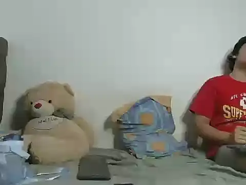 Emilyandjack04 online show from February 10, 2026, 2:38 pm