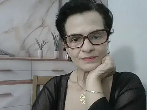 Snapshot of Luna-Hot0802 chatting on December 4, 2025, 11:53 am Luna-Hot0802 online show from December 4, 2025, 11:53 am