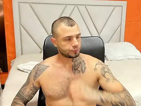 Snapshot of lucky_smith1 chatting on February 25, 2026, 5:02 pm lucky smith1 online show from February 25, 2026, 5:02 pm