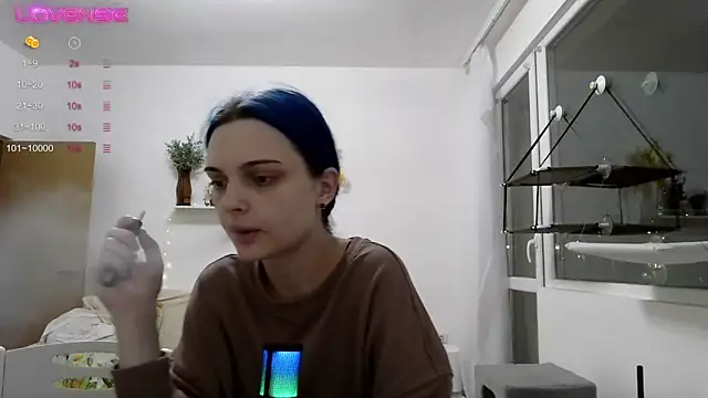 Snapshot of kawaii_lavinaa chatting on December 5, 2025, 6:50 pm kawaii lavinaa online show from December 5, 2025, 6:50 pm