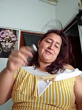 VioletBruces online show from April 11, 2026, 8:12 pm