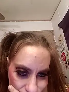 snowbird1117 online show from February 6, 2026, 3:46 am