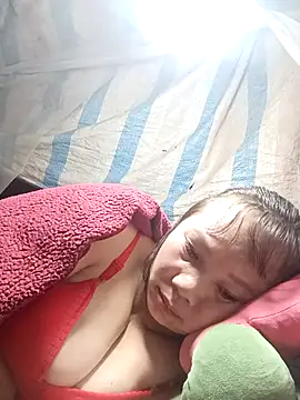 ava-dellght online show from December 19, 2025, 1:09 am