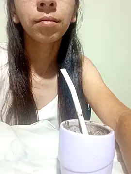 Snapshot of weeepp640 chatting on December 3, 2025, 4:24 am weeepp640 online show from December 3, 2025, 4:24 am