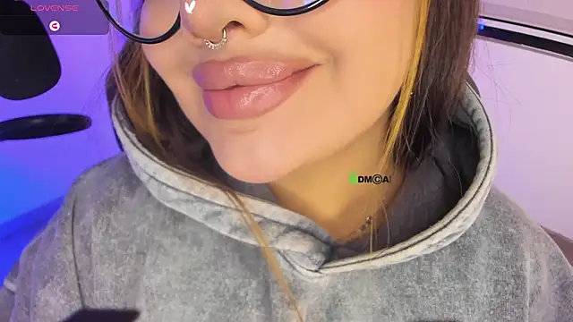 asheryn online show from March 29, 2026, 1:40 am