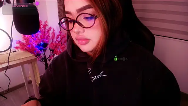 Snapshot of asheryn chatting on July 24, 2026, 1:23 am asheryn online show from July 24, 2026, 1:23 am