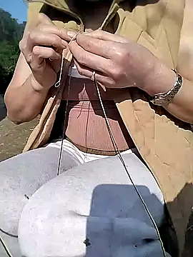 muutoo online show from January 12, 2026, 2:40 am