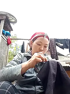 Snapshot of leto616 chatting on December 20, 2025, 5:43 am leto616 online show from December 20, 2025, 5:43 am