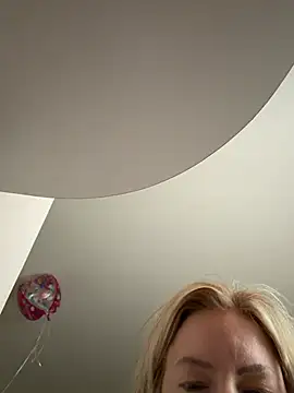 sinfulsara online show from February 26, 2026, 9:15 pm